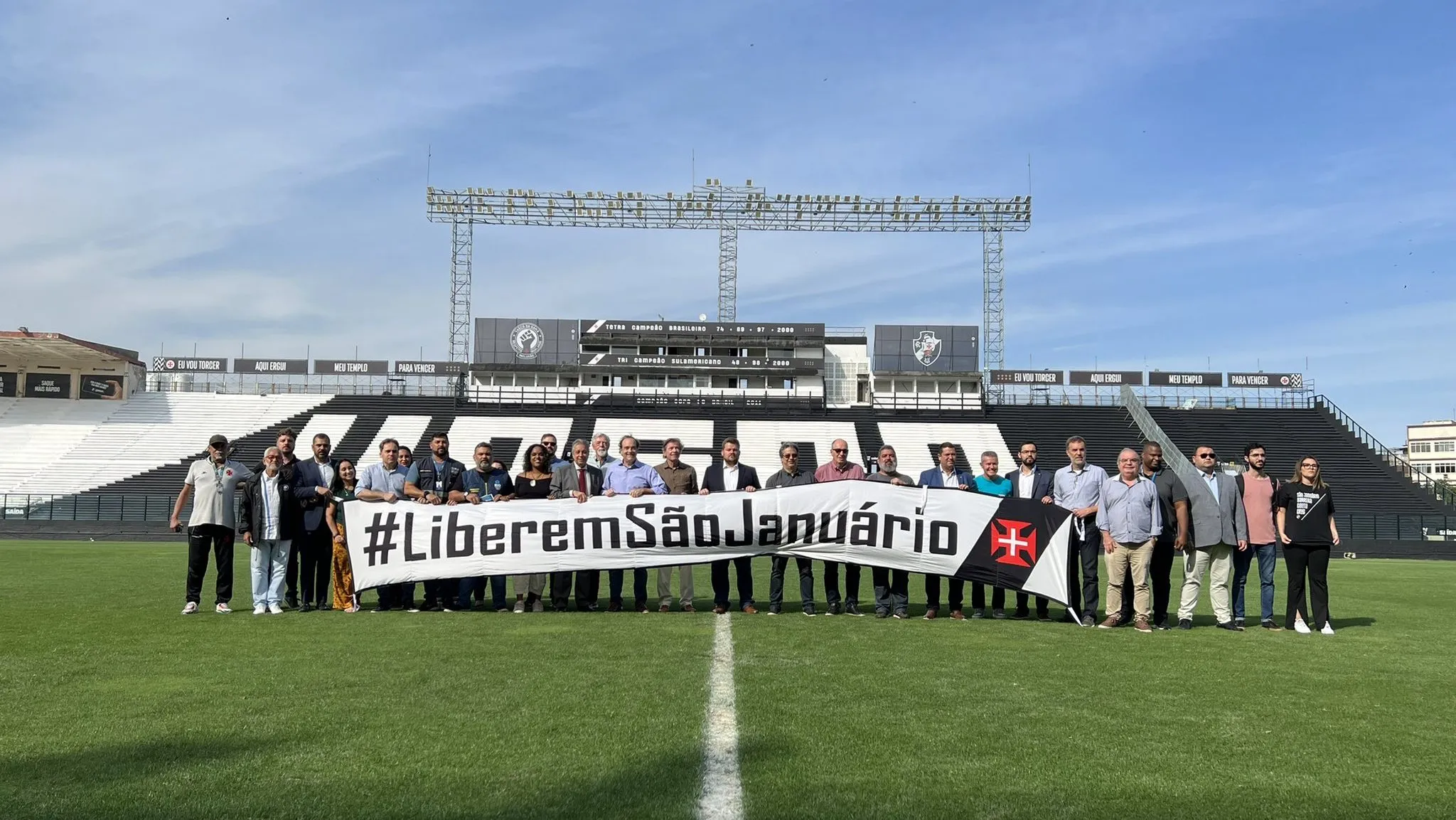 De apoio da PM a compromisso com organizadas: como o Vasco tenta a libera&ccedil;&atilde;o de S&atilde;o Janu&aacute;rio