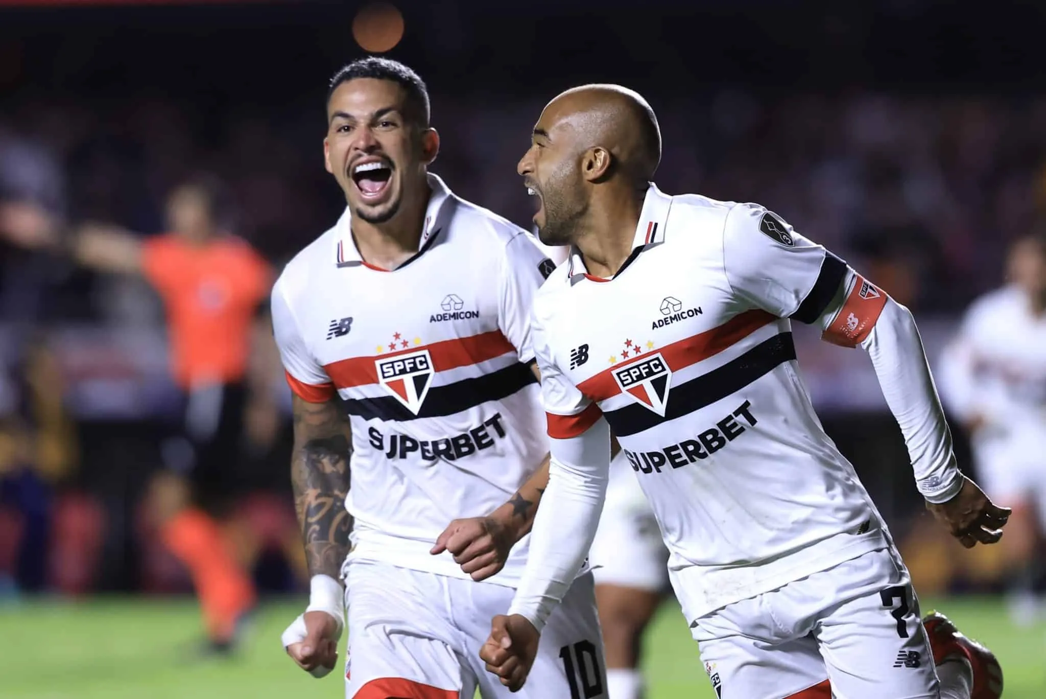 Por que Zubeld&iacute;a banca quarteto ofensivo com Lucas e Luciano juntos no S&atilde;o Paulo