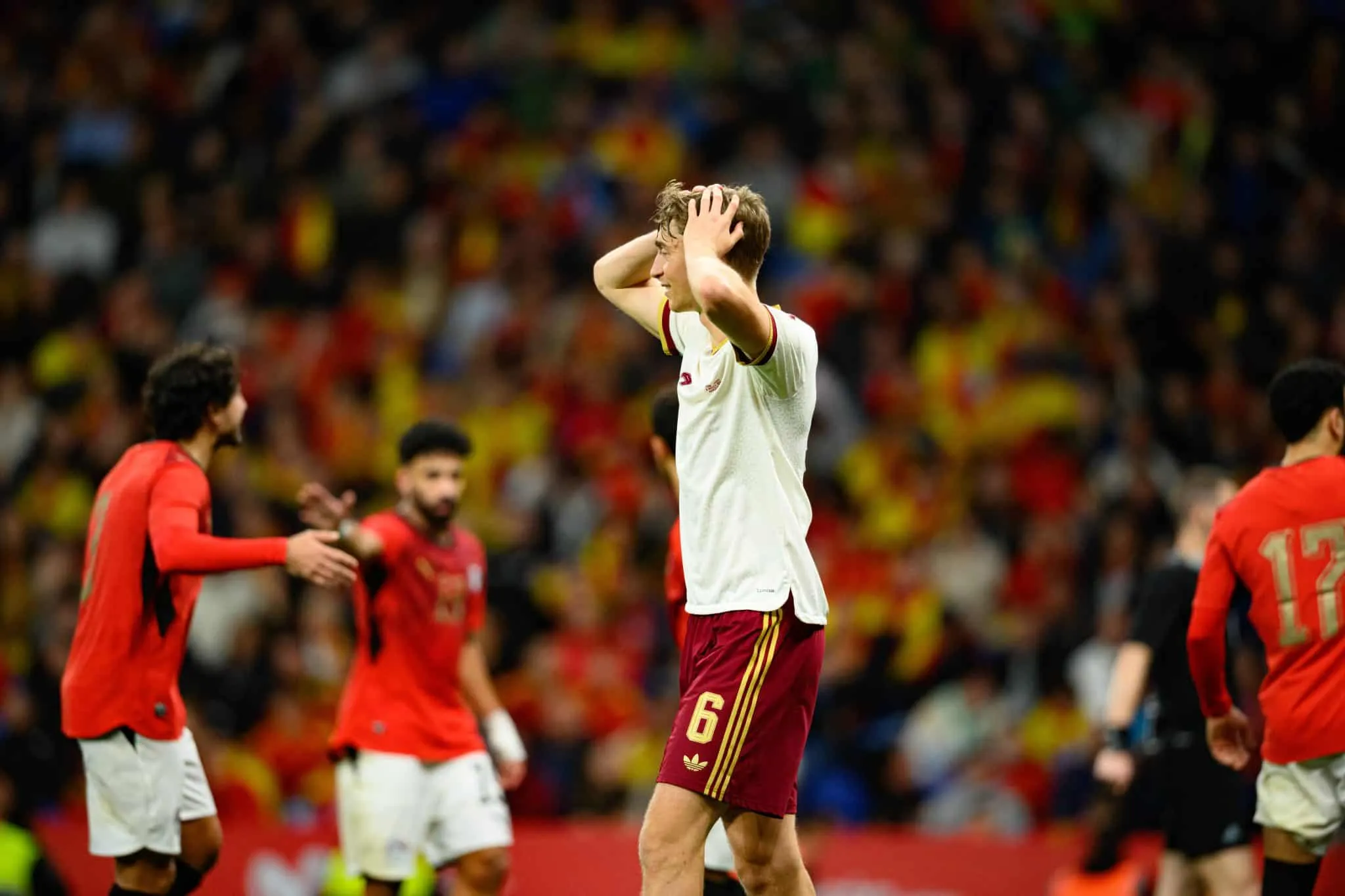 Huijsen na Data Fifa de mar&ccedil;o pela sele&ccedil;&atilde;o espanhola
