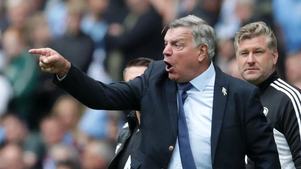 Sam Allardyce: &ldquo;O medo do rebaixamento deve fazer os jogadores do Leeds lutarem&rdquo;