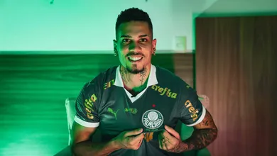 Entenda por que o Palmeiras precisou correr para anunciar Paulinho no &uacute;ltimo dia de 2024
