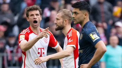 Bayern de Munique finalmente acordou, mas ser&aacute; que n&atilde;o &eacute; tarde demais para a Bundesliga?