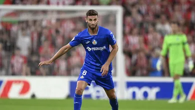 Com L&eacute;o Ortiz distante, Flamengo muda rota e conversa com ex-companheiro de Pablo Mar&iacute;