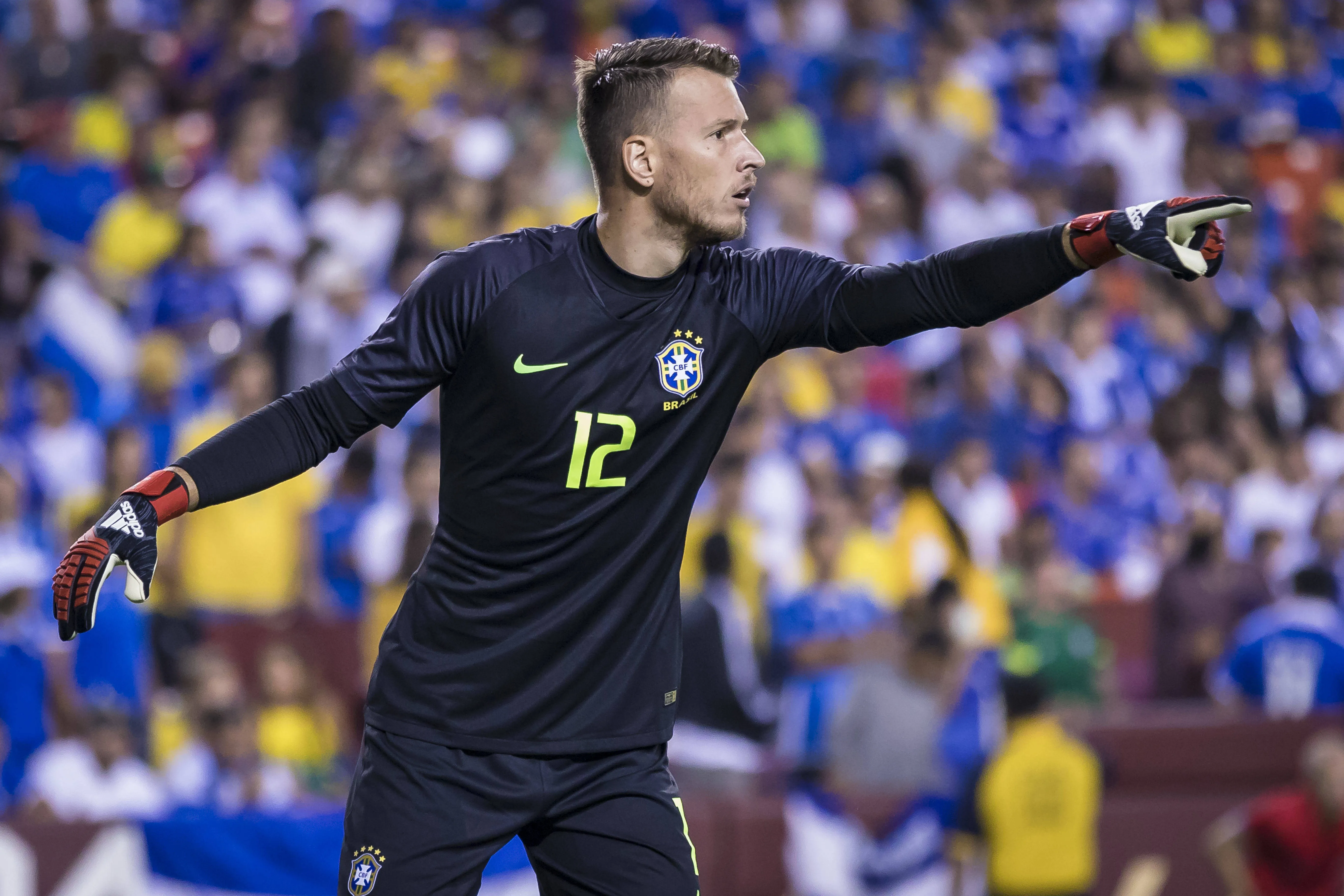 Neto em a&ccedil;&atilde;o pela sele&ccedil;&atilde;o brasileira 