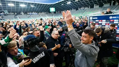 Riera chegou ao Olimpija escorra&ccedil;ado pelos ultras e terminou a temporada como campe&atilde;o esloveno