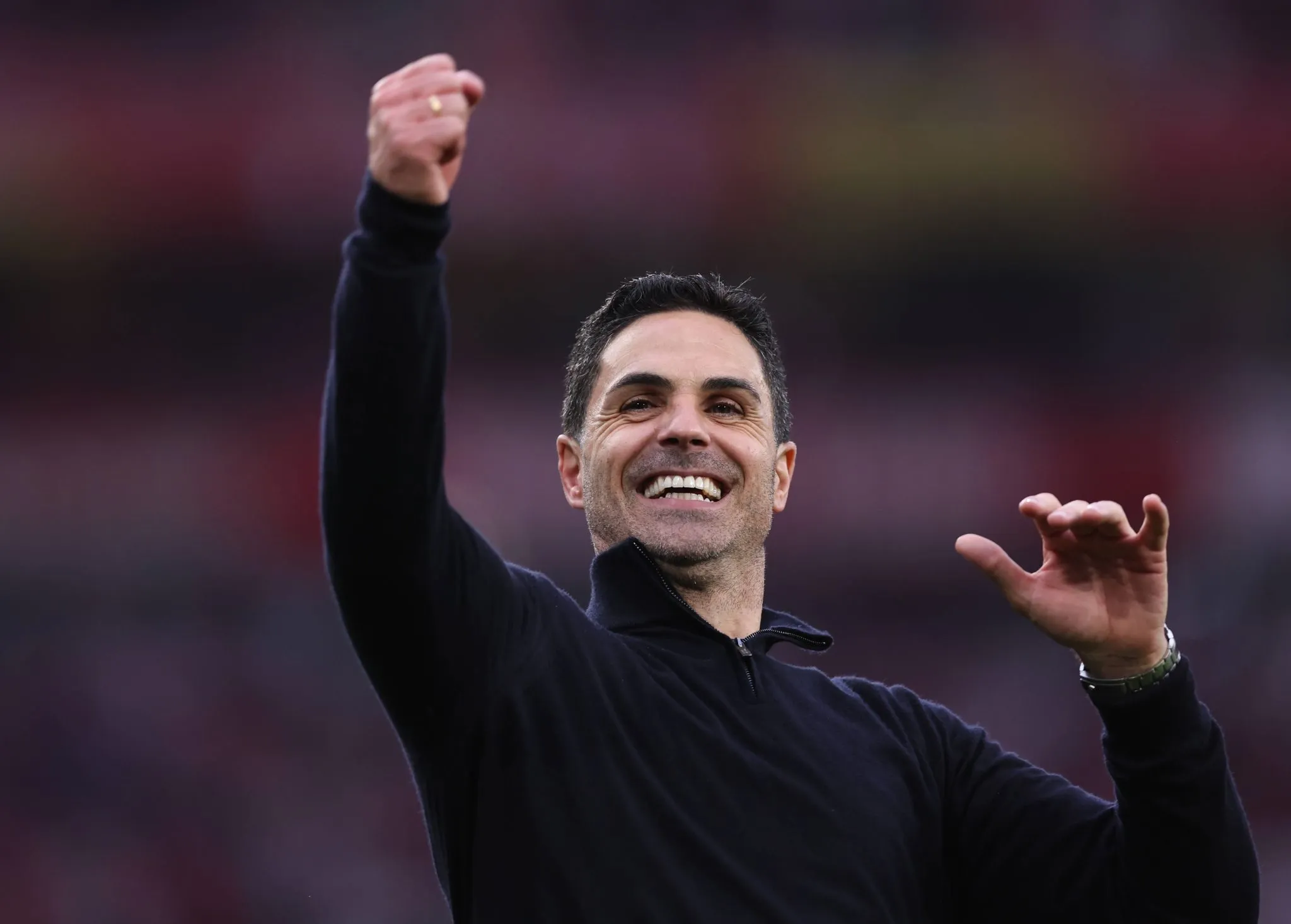 Arteta comemora vit&oacute;ria do Arsenal
