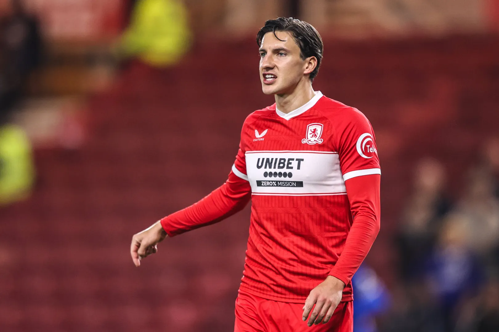 Alfie Jones, do Boro, vai defender o Canad&aacute;