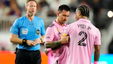 Inter Miami goleia o Toronto, mas Messi &eacute; substitu&iacute;do e vira uma preocupa&ccedil;&atilde;o