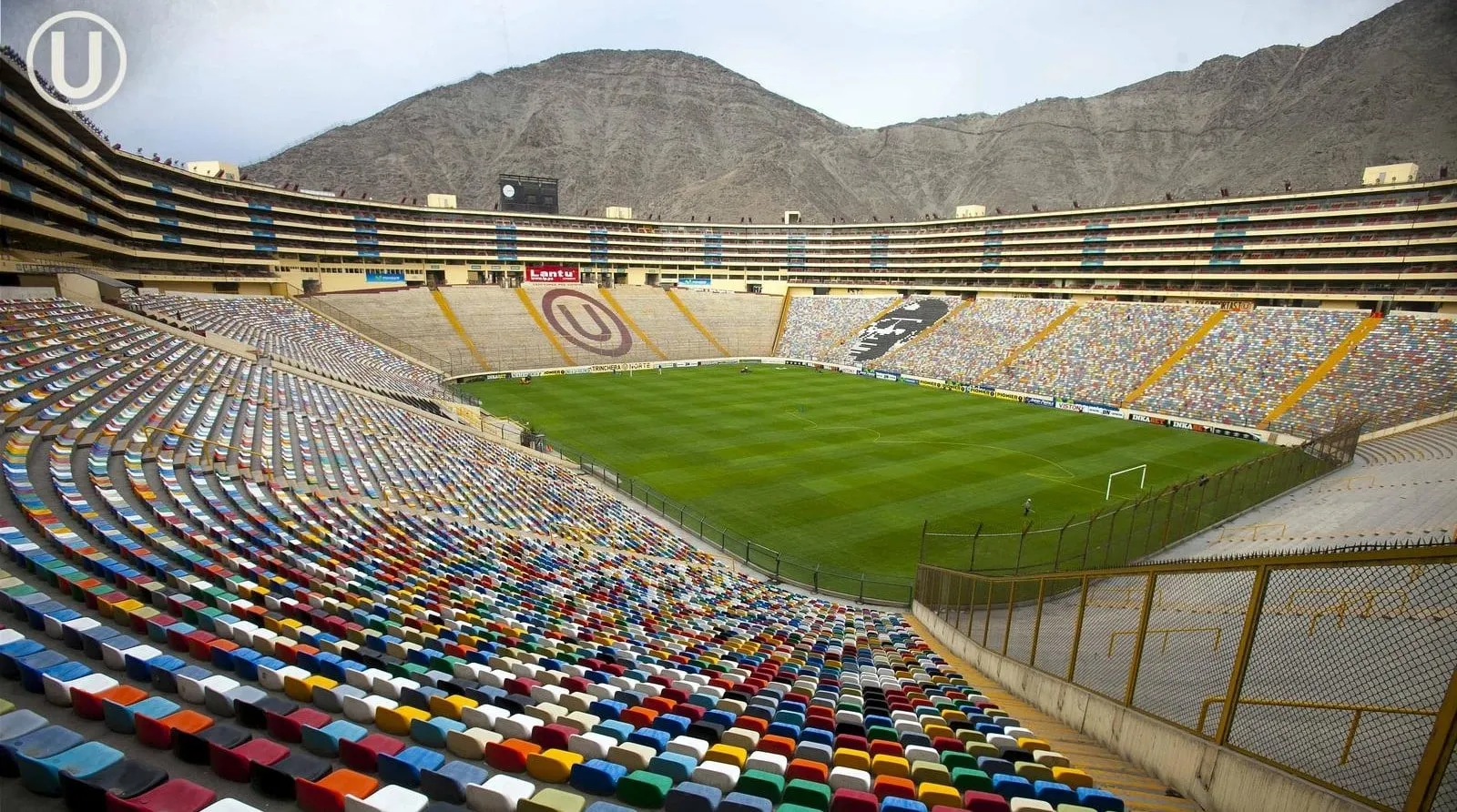 Doze hist&oacute;rias ao redor do Monumental &ldquo;U&rdquo;, o est&aacute;dio que viver&aacute; seu grande jogo com a final da Libertadores