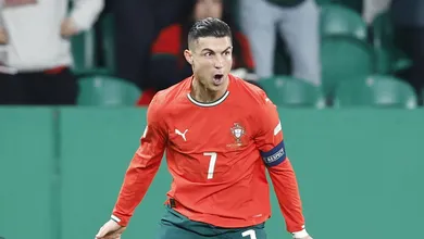 Cristiano Ronaldo cumpre profecia, ex-Barcelona brilha e Portugal conquista vaga na semi