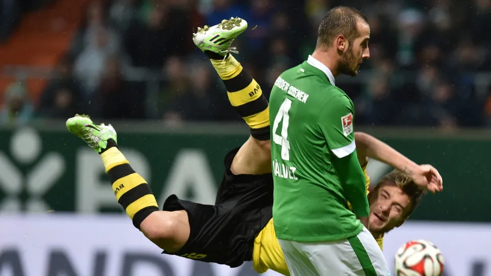 O Dortmund passar&aacute; um m&ecirc;s na zona de rebaixamento, um m&ecirc;s para tentar acordar de vez