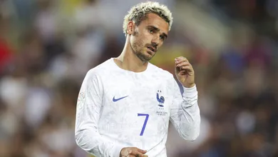 Griezmann, sobre poss&iacute;vel interesse do PSG: &ldquo;Estou feliz no Atl&eacute;tico, n&atilde;o haver&aacute; mudan&ccedil;a&rdquo;