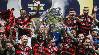 Flamengo e Cruzeiro garantem marcos hist&oacute;ricos na Arena MRV, casa do Atl&eacute;tico-MG