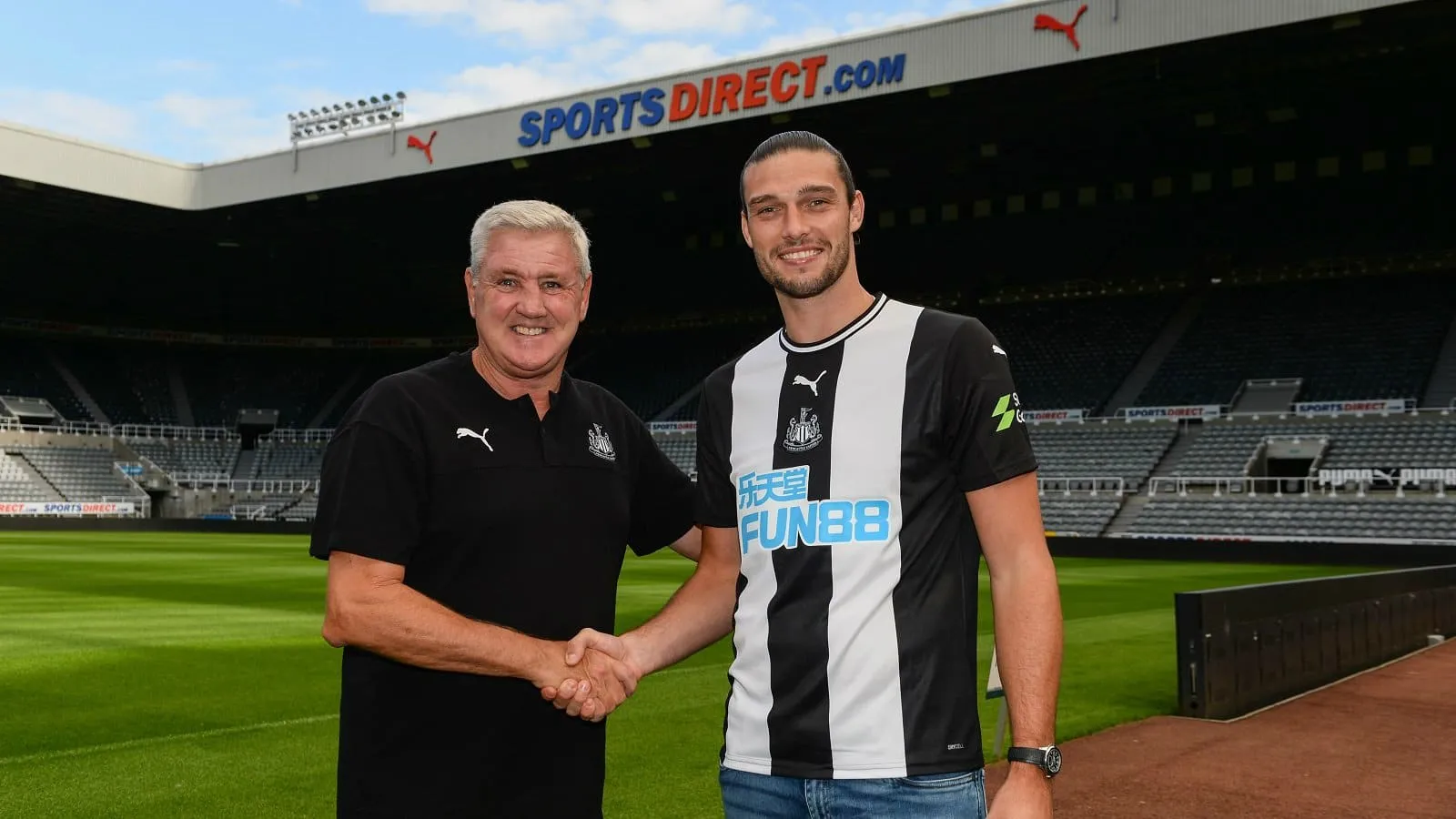 Retorno de Carroll ao Newcastle &eacute; decis&atilde;o do cora&ccedil;&atilde;o, mas resguardada por contrato de baixo risco