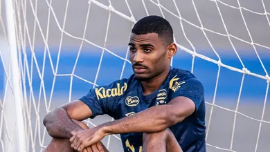Por que Santos vai ficar com fatia pequena da venda de Joaquim ao Tigres?