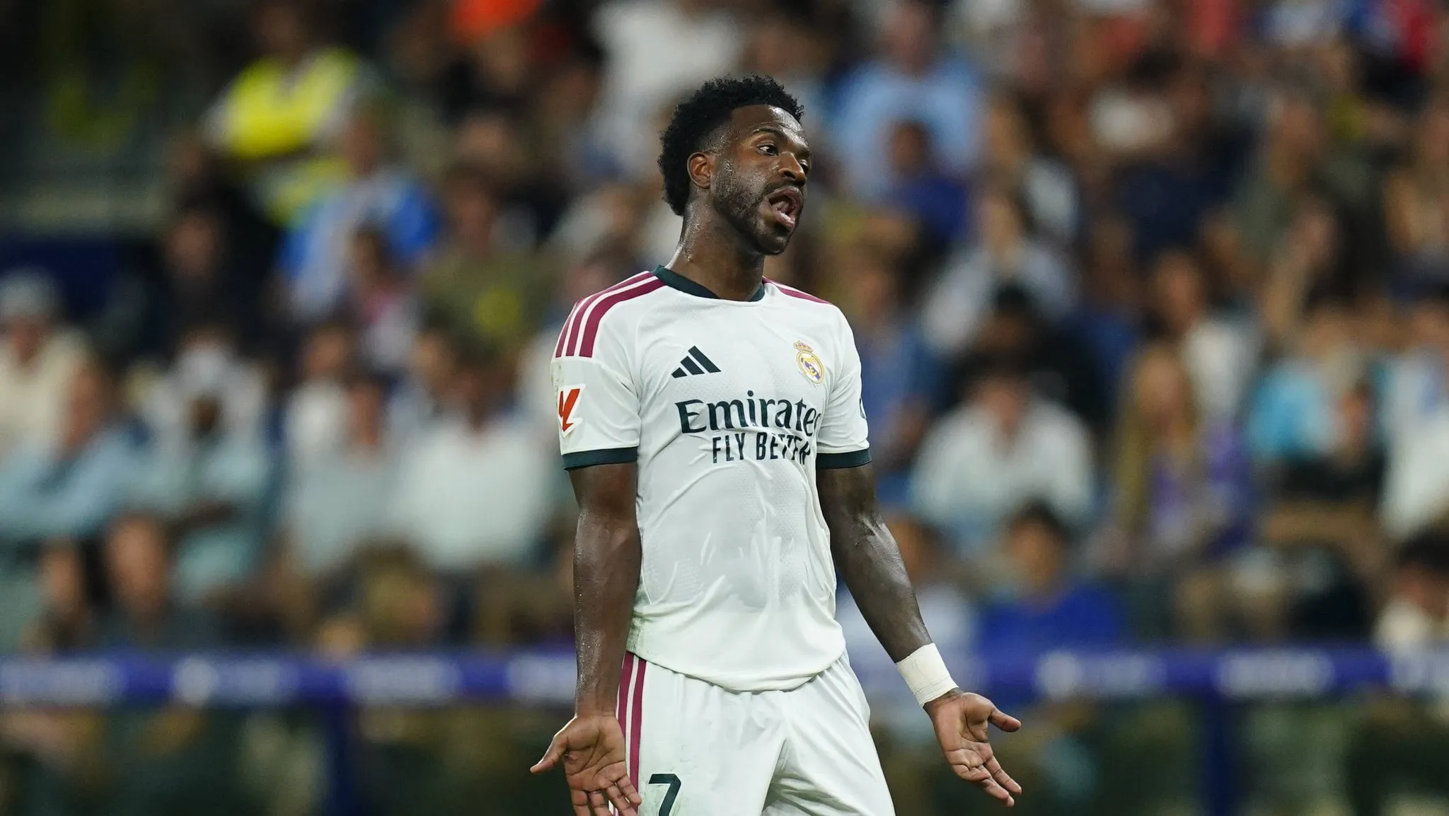 Mourinho explica estrat&eacute;gia &lsquo;anti-Vin&iacute;cius Junior&rsquo; de advers&aacute;rios na Espanha: &lsquo;&Eacute; bullying&rsquo;