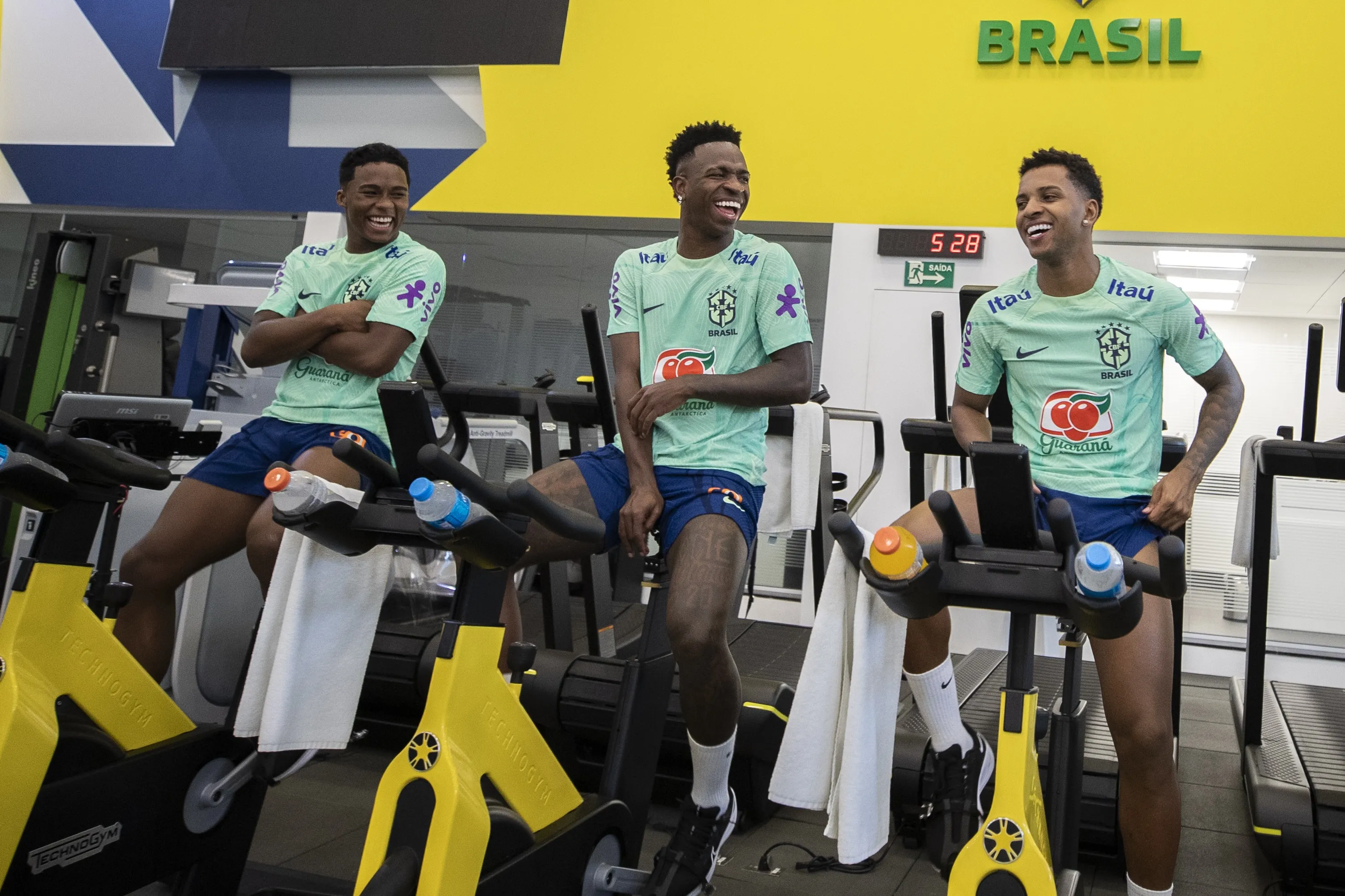 Endrick n&atilde;o est&aacute; a passeio na sele&ccedil;&atilde;o brasileira e oferece a Diniz combina&ccedil;&atilde;o &uacute;nica de caracter&iacute;sticas