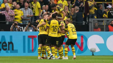 O 100&ordm; gol de Reus na Bundesliga fechou a goleada do Dortmund contra o RB Leipzig