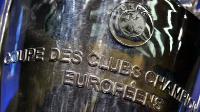 Um site para brincar de simular o sorteio das oitavas de final da Champions