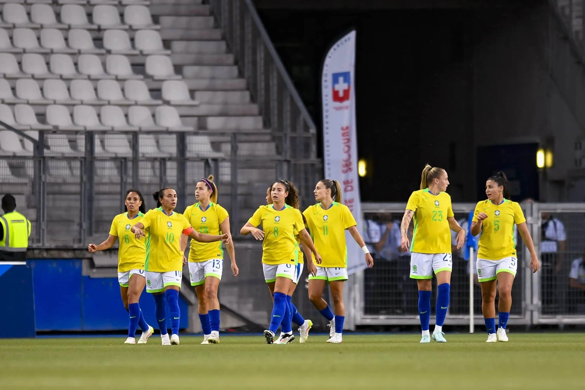 Substitui&ccedil;&otilde;es, riscos e mais: As li&ccedil;&otilde;es que o Brasil pode tirar ap&oacute;s derrota para a Fran&ccedil;a