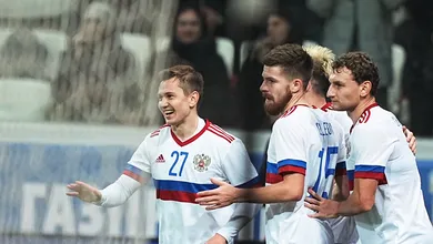 Esquecida na Europa, R&uacute;ssia massacra Cuba em amistoso com gols de oito jogadores diferentes