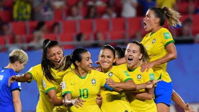 Com a&nbsp;Fran&ccedil;a no caminho do Brasil, assim ficaram os mata-matas na Copa do Mundo Feminina
