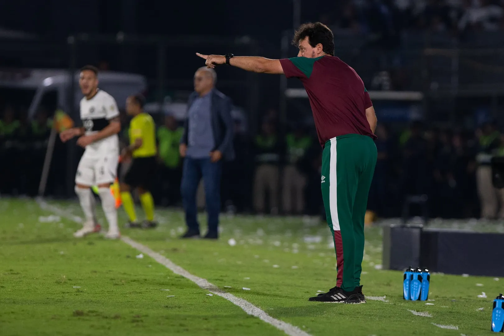 Corajoso, Fernando Diniz deu um baile em Arce nas quartas de final da Libertadores - Foto: Marcelo Gon&ccedil;alves/Fluminense FC