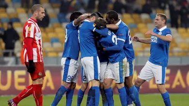 Bicho, s&oacute; que ao contr&aacute;rio: presidente do Olympiacos multou o elenco pela queda na Liga Europa