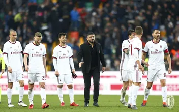 Suso soltou um torpedo em Udine, mas a lamban&ccedil;a da zaga custou o resultado ao Milan
