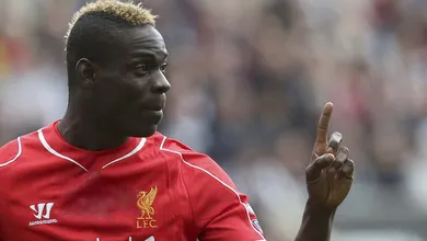 Balotelli racista? A FA est&aacute; cada vez mais parecida com o STJD