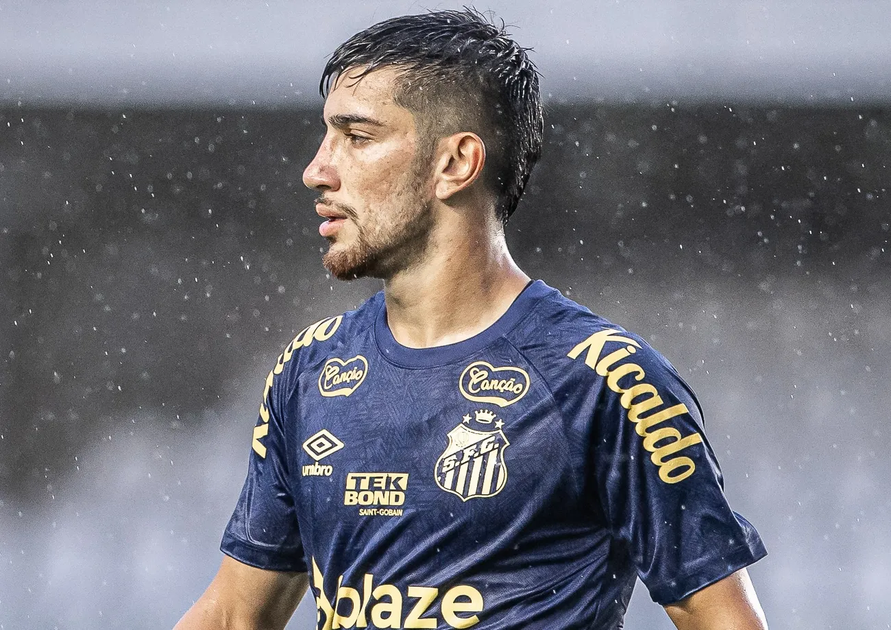 Pedrinho ou Patati: Carille tem mais um treino para definir o titular do Santos