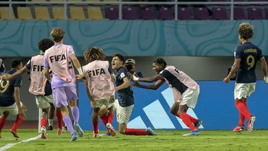 Mali e Fran&ccedil;a tiveram que insistir bastante, mas avan&ccedil;am e se enfrentam na semifinal do Mundial Sub-17