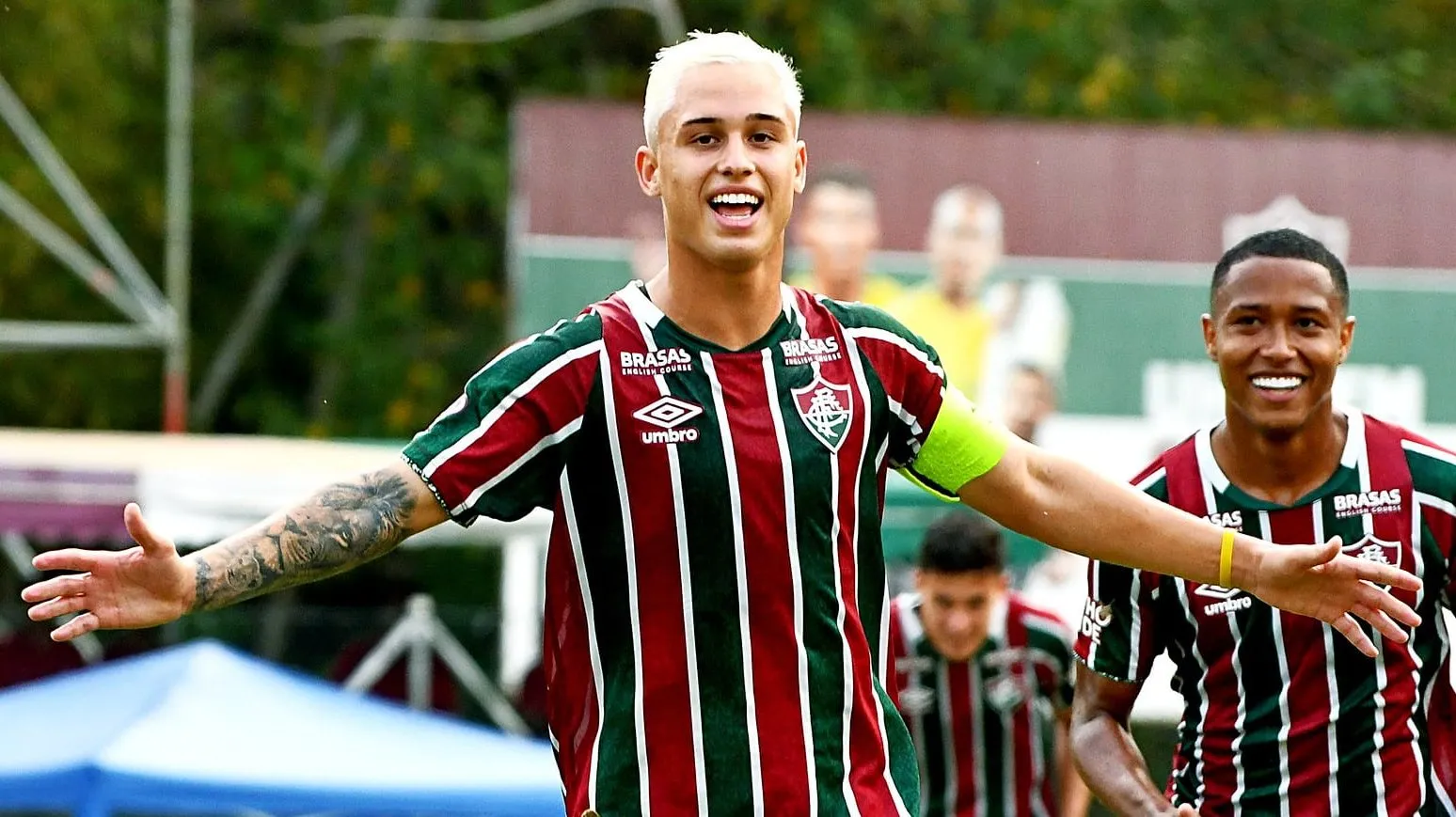 Bastidores: o que impede joia da base de brilhar no Fluminense?