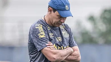 Sequ&ecirc;ncia de Carille no Santos pode depender de tr&ecirc;s Meninos da Vila