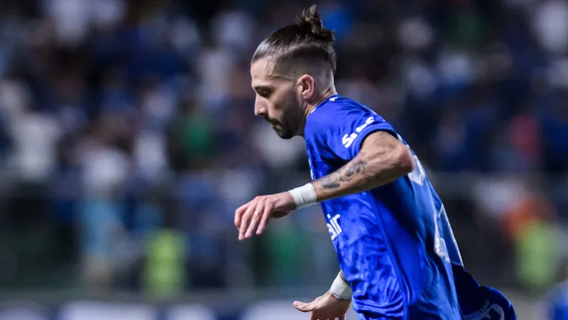 Lautaro D&iacute;az em Cruzeiro 0 x 1 Flamengo, no Independ&ecirc;ncia