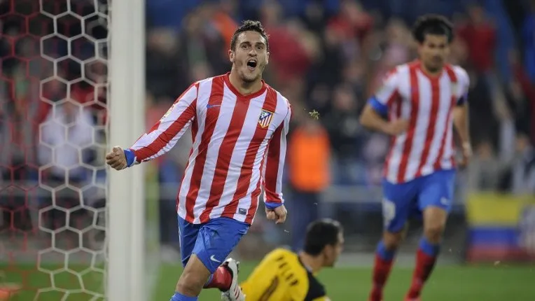 Atl&eacute;tico atropela Sevilla e vai com moral alto para cl&aacute;ssico