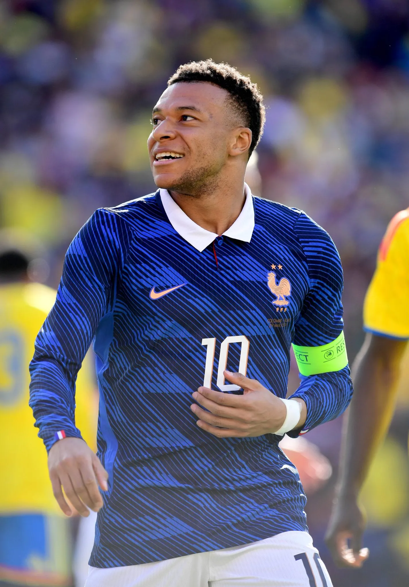 Mbapp&eacute; em jogo da sele&ccedil;&atilde;o francesa