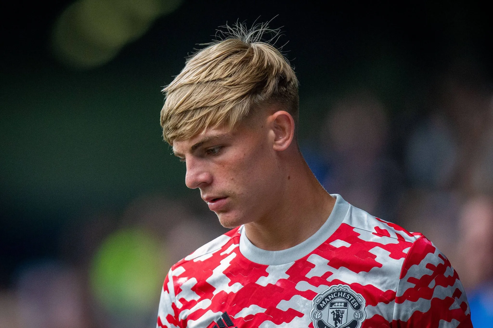 &lsquo;Olho para tr&aacute;s e penso em como fui idiota&rsquo;: Ex-joia do Manchester United lamenta escolhas erradas