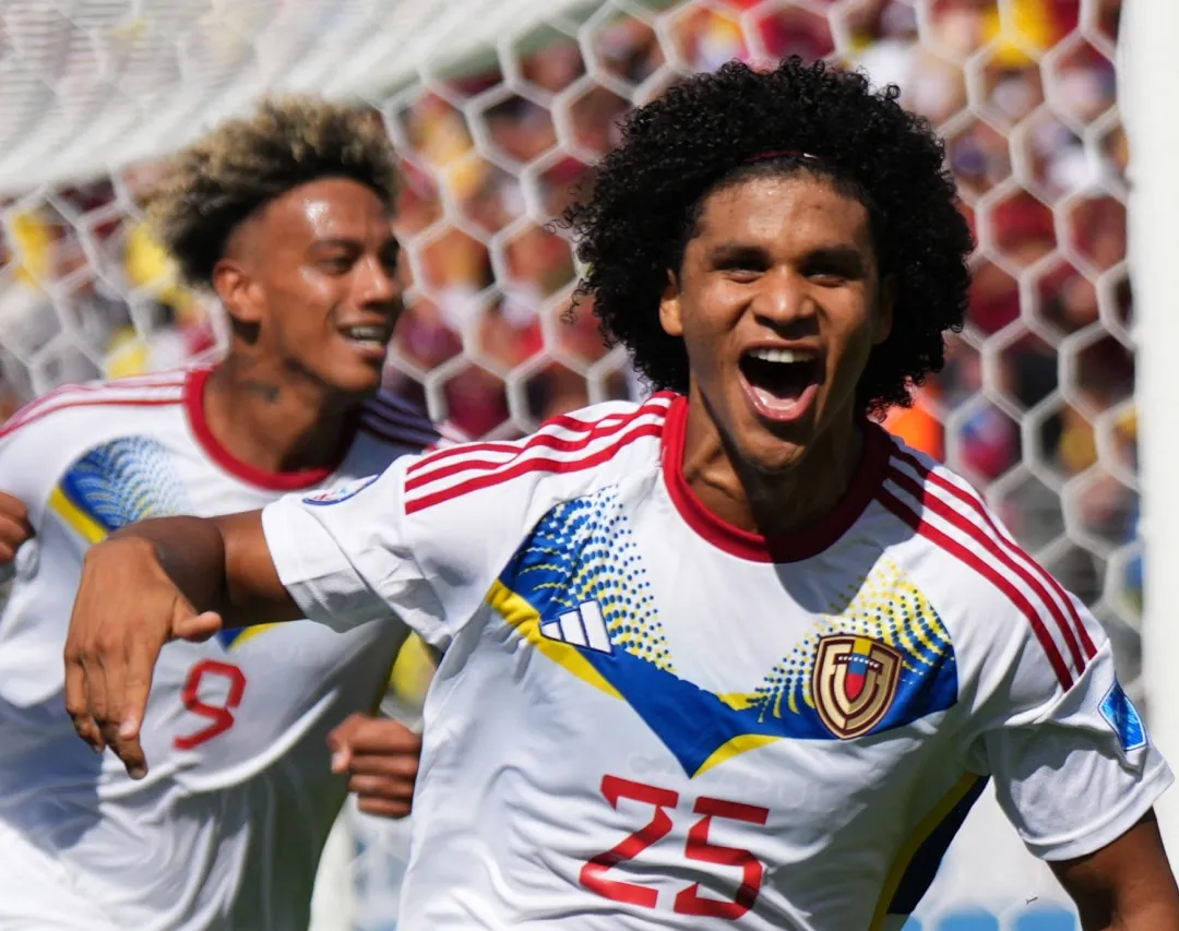 Venezuela refor&ccedil;a nova era com  vit&oacute;ria sobre Equador, marcada por voadora de Valencia