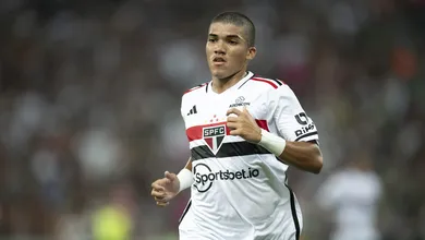 O momento n&atilde;o foi o ideal, mas Dorival aprovou a estreia de dois garotos pelo S&atilde;o Paulo