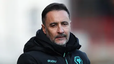 V&iacute;tor Pereira concede perd&atilde;o a jogador do Wolverhampton ap&oacute;s pol&ecirc;mica nos vesti&aacute;rios