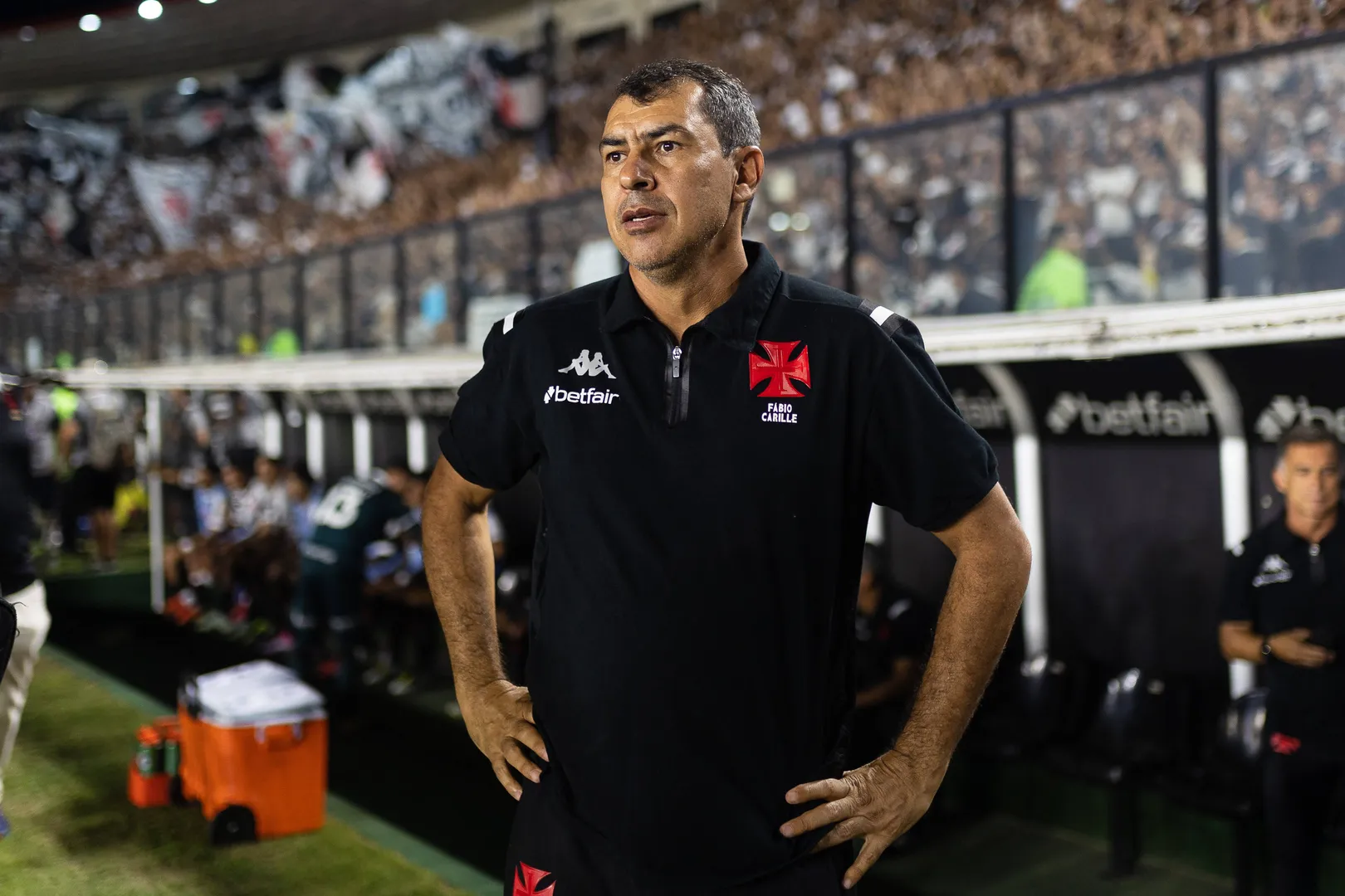 Carille n&atilde;o gostou do comportamento da torcida do Vasco em S&atilde;o Janu&aacute;rio (Foto: Imago)