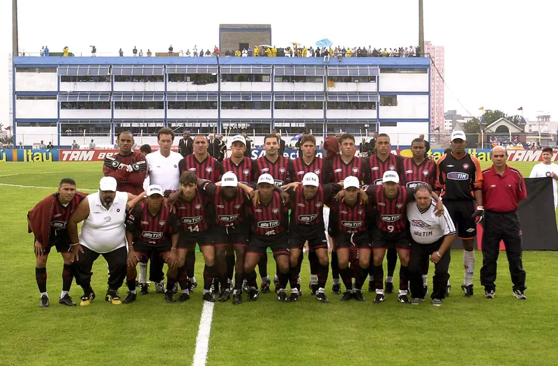 Time do Athletico-PR campe&atilde;o brasileiro de 2001