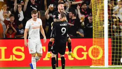 O melhor time da MLS, Atlanta United, n&atilde;o foi capaz de conter o DC United de Rooney e Acosta