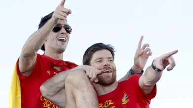 Ben&iacute;tez: &lsquo;Acreditava que Xabi Alonso seria treinador, mas fiquei surpreso com Arbeloa&rsquo;