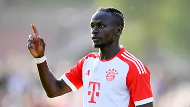 Sadio Man&eacute; &eacute; mais um na crescente fila de embarque para a Ar&aacute;bia Saudita