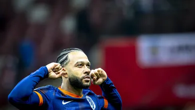 Memphis refor&ccedil;a boa fase com a Holanda, mas n&atilde;o confirma vaga na Copa do Mundo