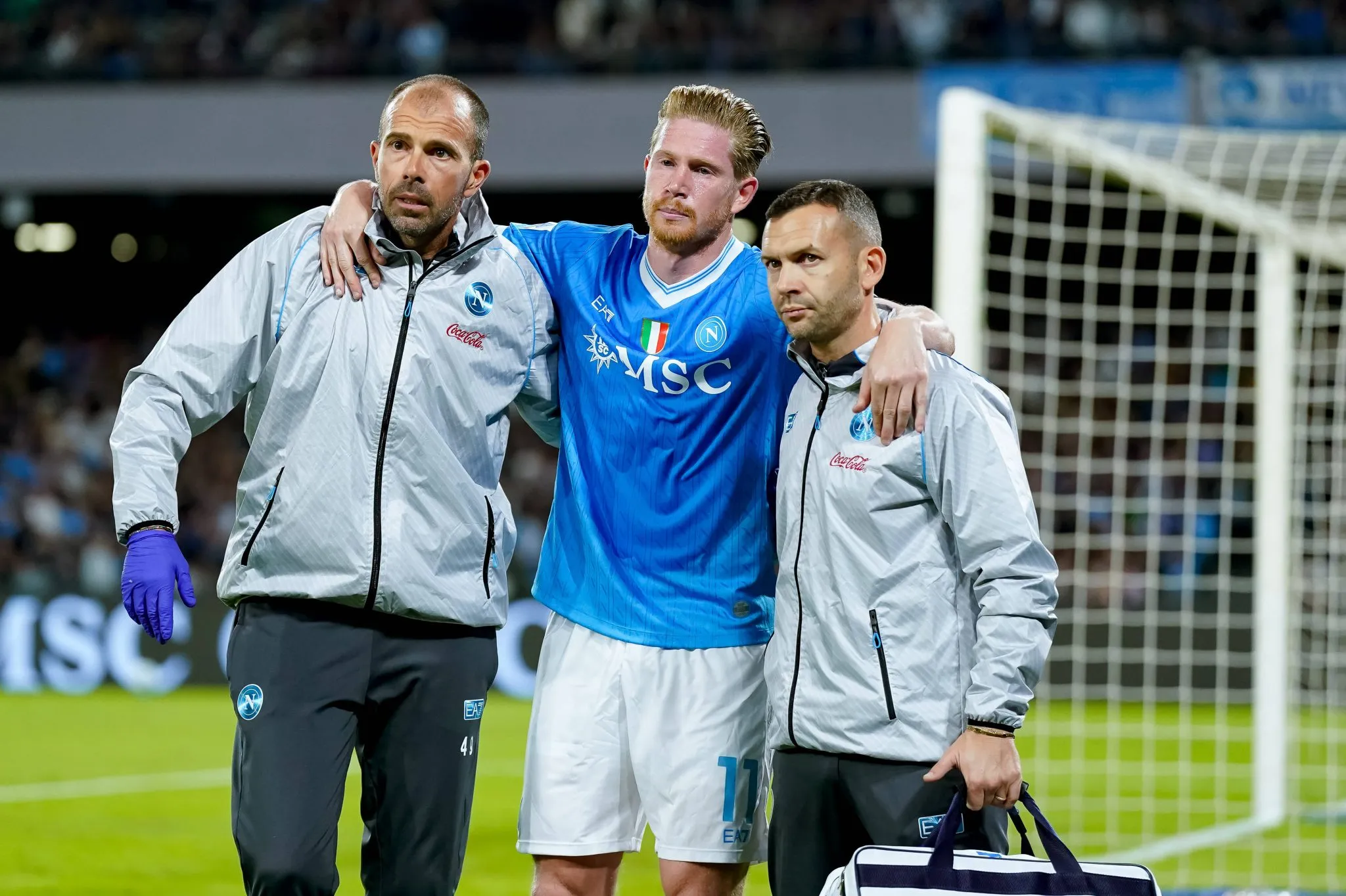 Kevin De Bruyne sofreu grave les&atilde;o na coxa direita a servi&ccedil;o do Napoli (Foto: Imago/Giuseppe Maffia)