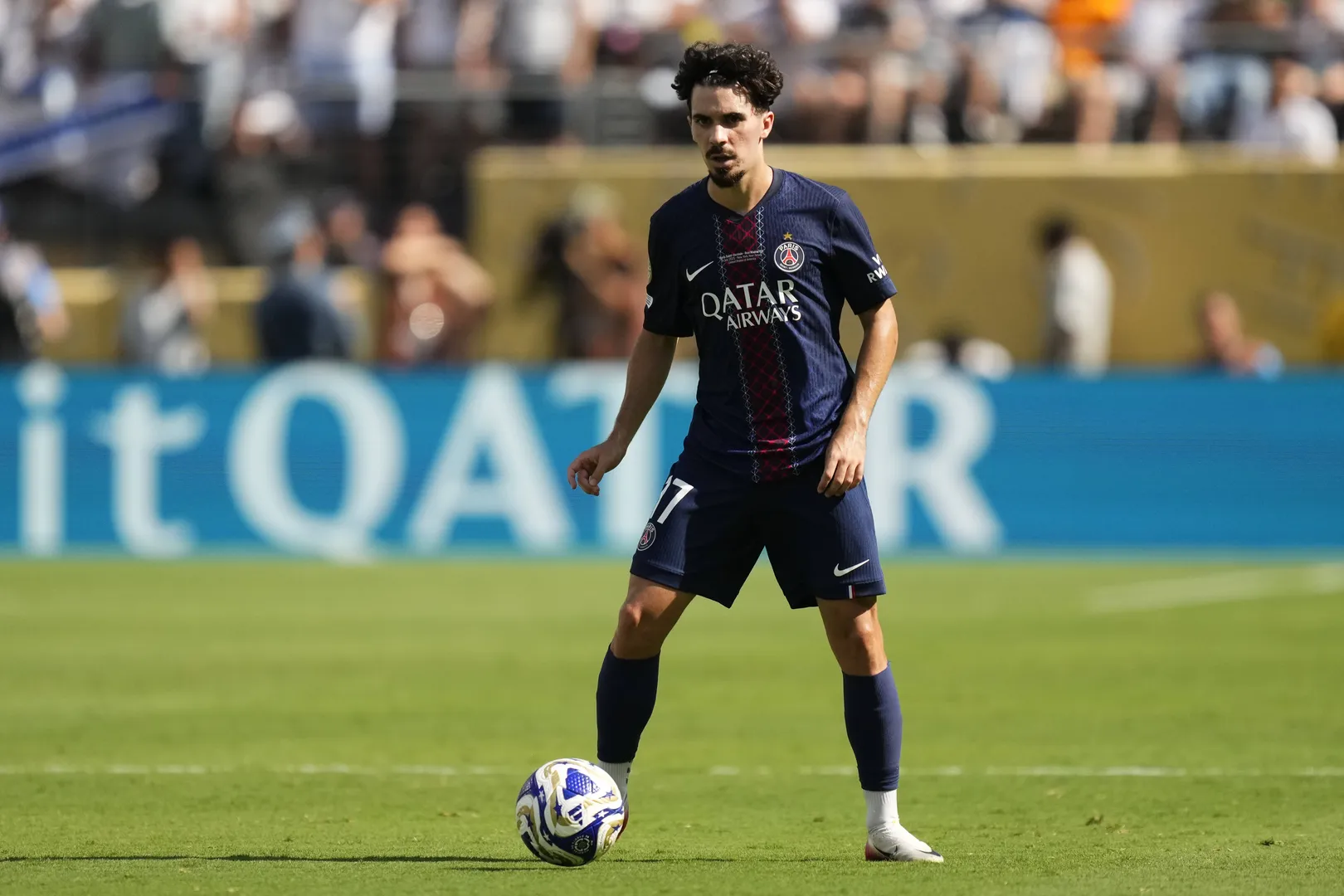 Vitinha pelo PSG