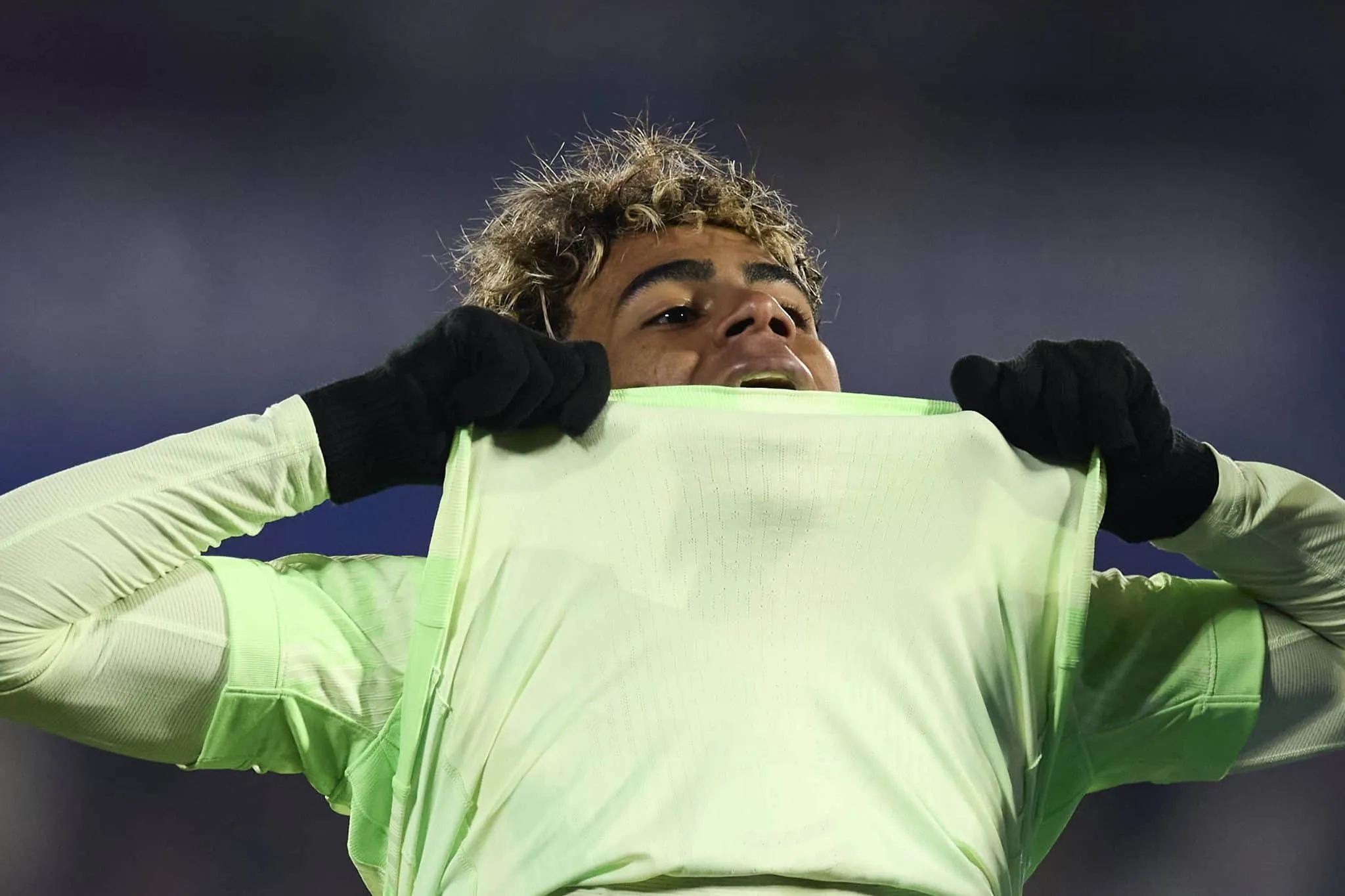 &lsquo;Horr&iacute;vel&rsquo;: Yamal &eacute; criticado em trope&ccedil;o do Barcelona, e Real Madrid mira rodada perfeita